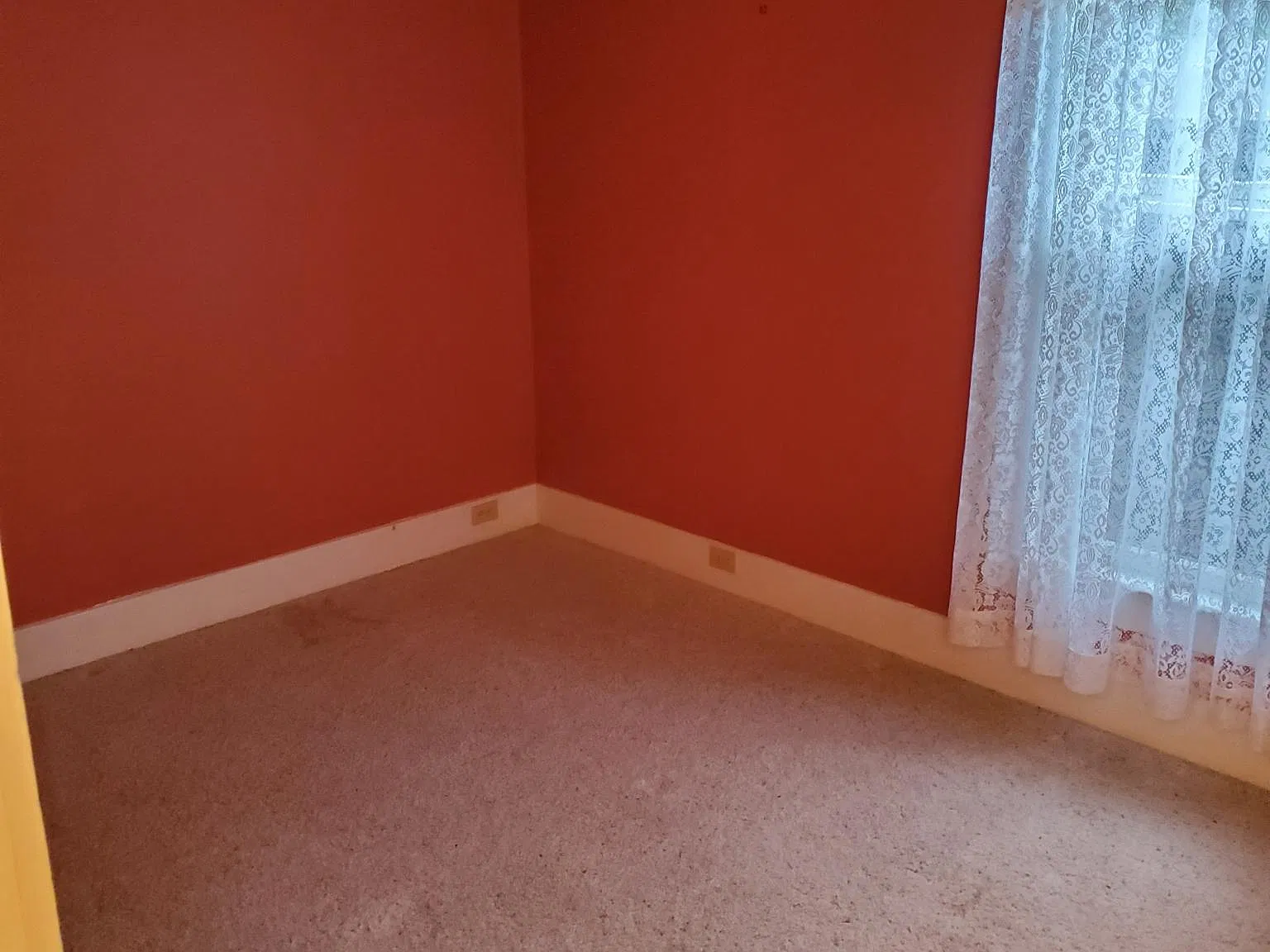 3 bed, 1212 sqft, $800 — Photo 3