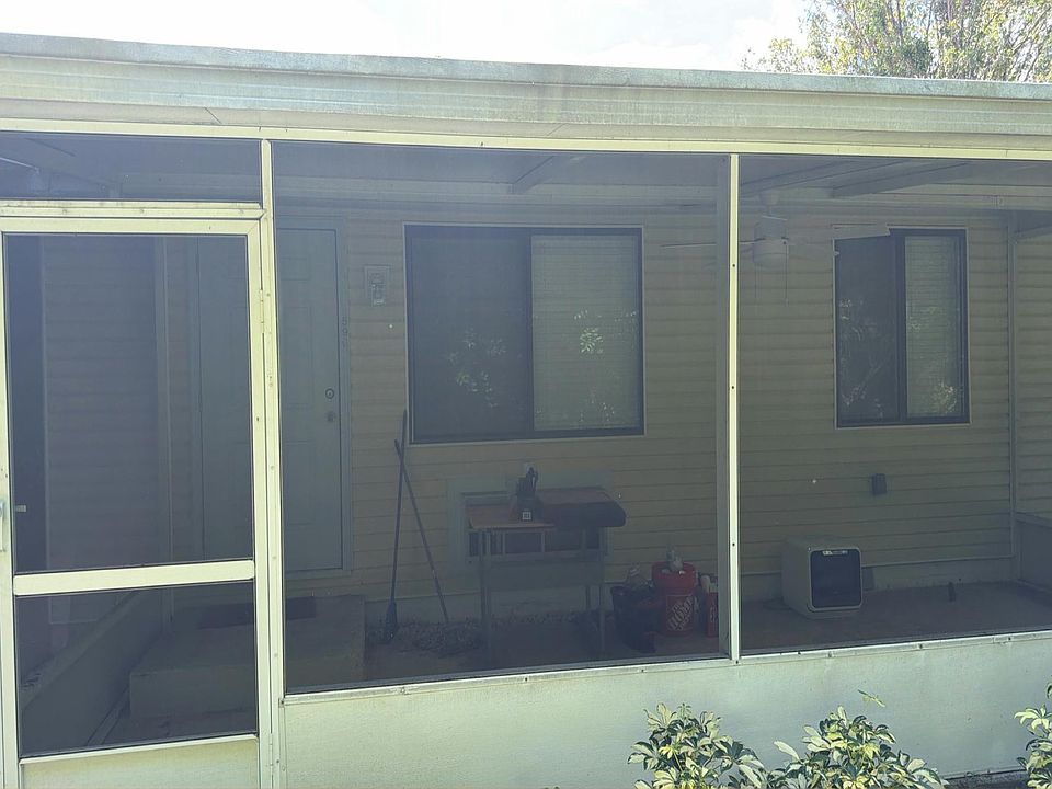 1st image of 596 7th Pl