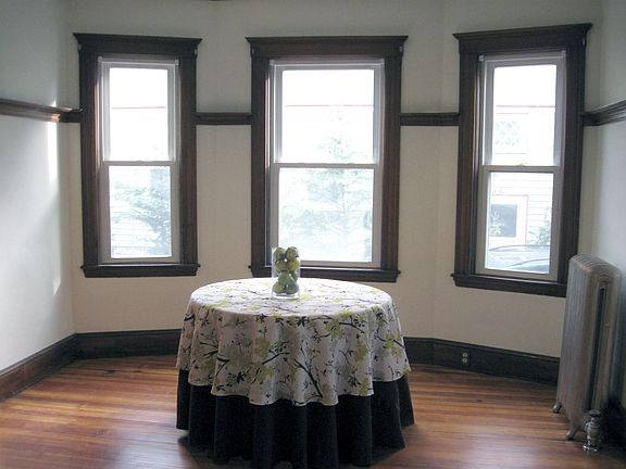 Dining room with lots of light