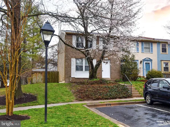 18053 Wagonwheel Ct, Olney, MD 20832