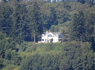 6731 Humphrey Rd, Clinton, WA 98236