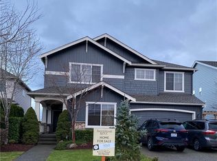 35730 SE Crest View Loop, Snoqualmie, WA 98065