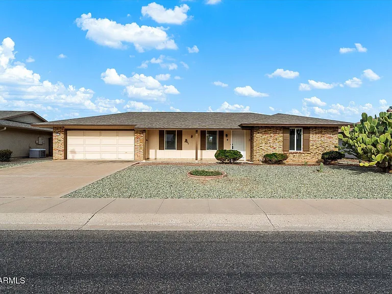 10528 W Tumblewood Dr — Photo 1