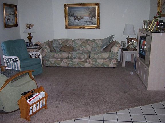 4th image of 2208 SE Longhorn Ave