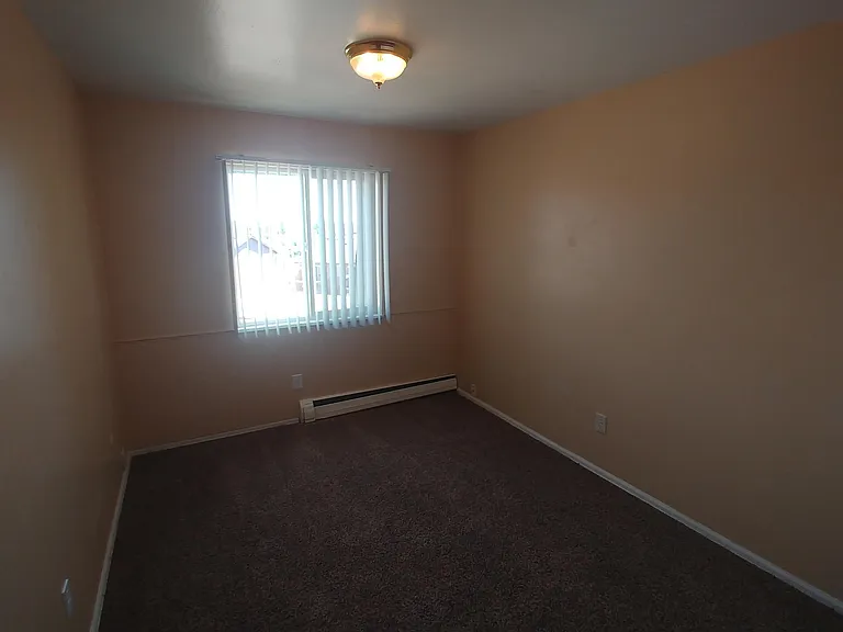 Bruin Manor (TS) — Photo 25