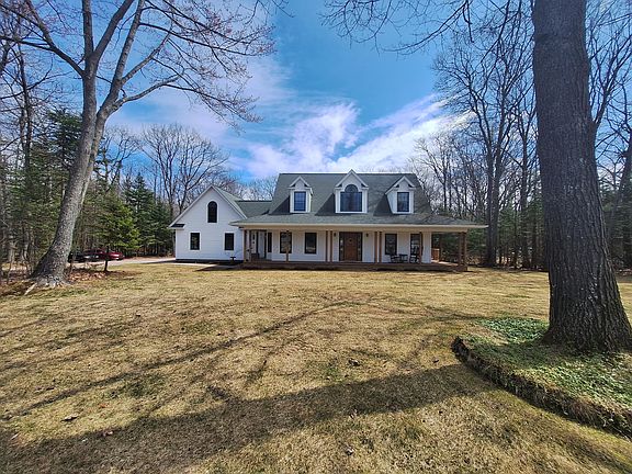 3rd image of 2881 S Lang Dr