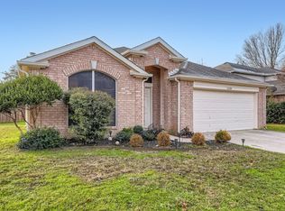 2324 Caddo Cir, Denton, TX 76210