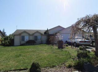 260 Independence Dr, Sequim, WA 98382