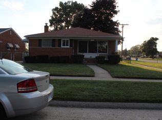 8647 Salem Ln, Dearborn Heights, MI 48127