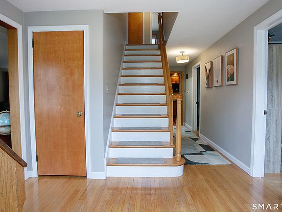 4th image of 42 Reussner Road
