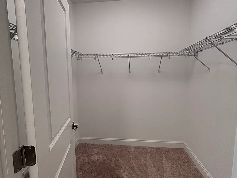 616 Lois Ln #616 — Photo 19