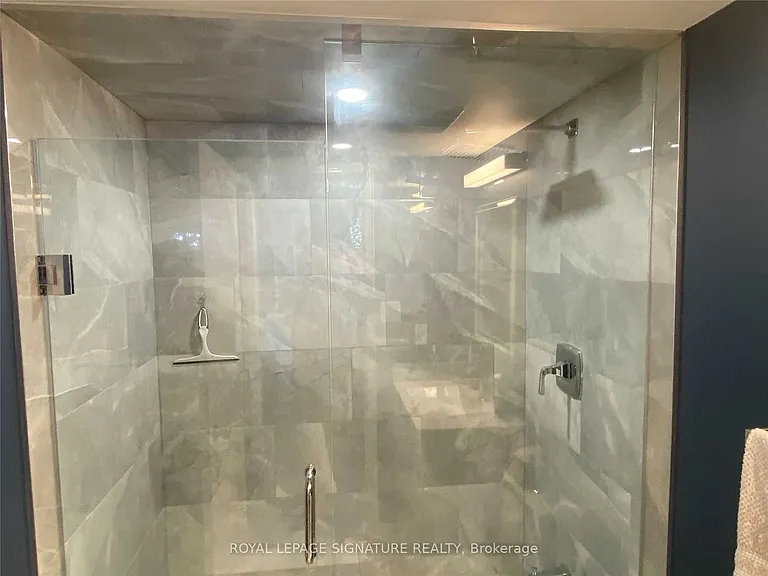 20 McFarlane Dr #908 — Photo 12