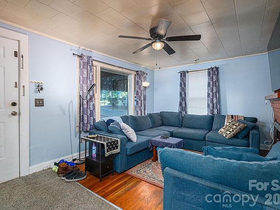 5th image of 712 N Weldon St