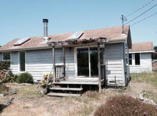 1711 Raineri Rd, Arcata, CA 95521