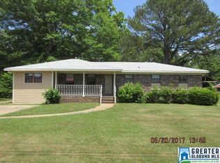 134 Merrimont Rd, Bessemer, AL 35023