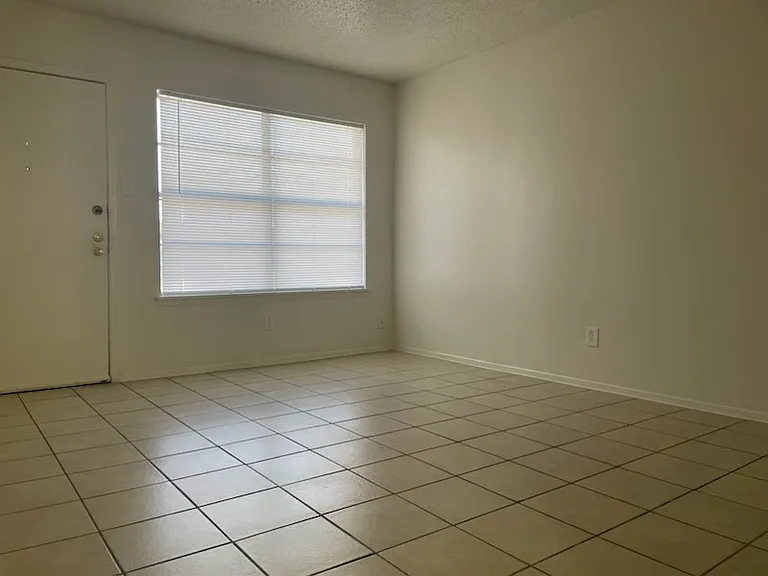 Parque De Oro Apartments — Photo 19
