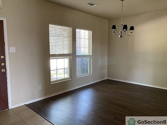 5th image of 410 Grant Ln