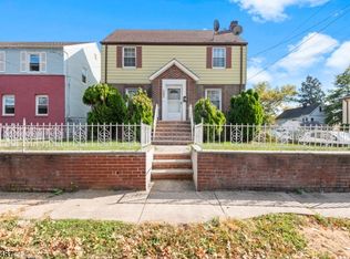 1521 Leslie St, Hillside, NJ 07205