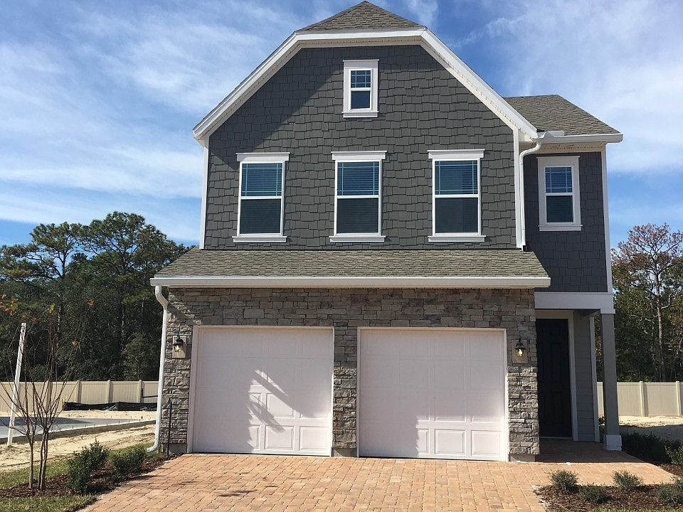 1st image of 2030 Caroline Hills Dr