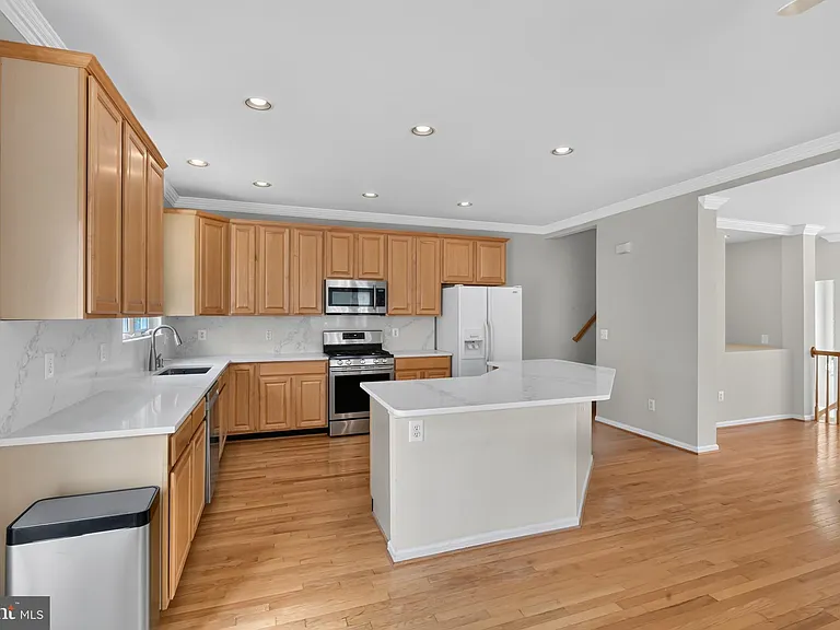 5166 Ballycastle Cir — Photo 14