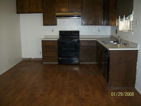4th image of 12845 Mott Way