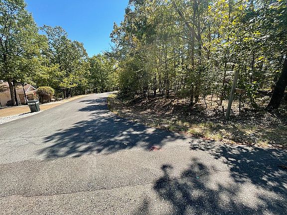 3rd image of Lillo Ln #46
