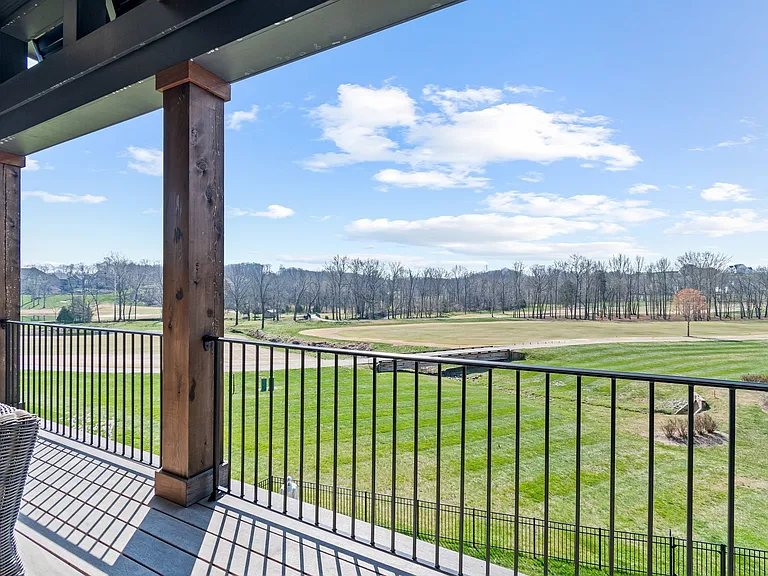 7212 Shagbark Ln — Photo 41