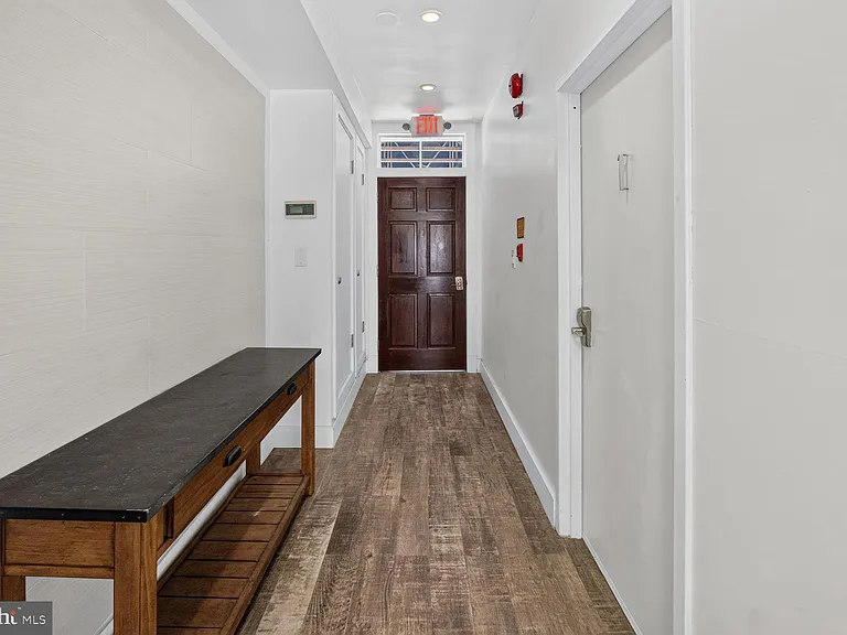 815 L St SE #1 — Photo 3