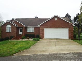 215 Pogue Dr, Somerset, KY