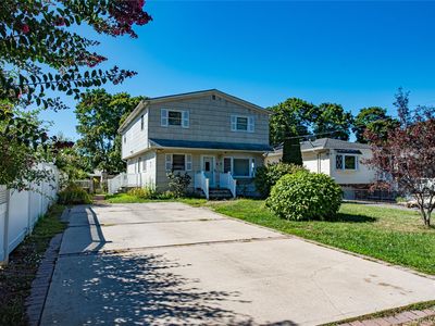 64 Prospect Drive, Brentwood, NY, 11717