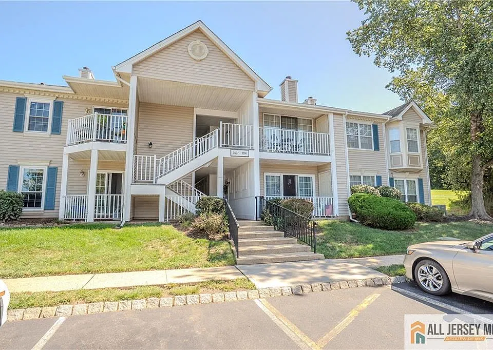 3509 Holman Ct
