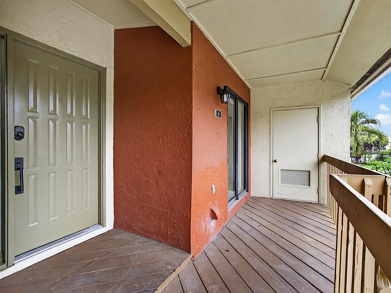 13085 Belhaven Ct #4 — Photo 28