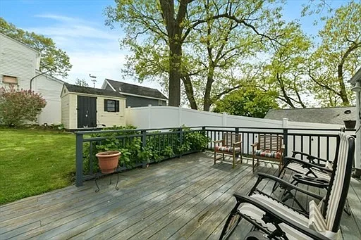 59 Park St — Photo 11