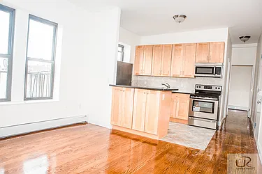 Rented by Urban Realty NYC