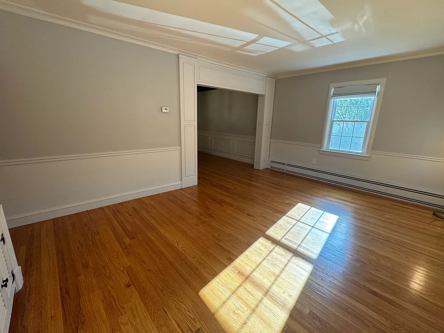 2 bed, 1066 sqft, $2,400 — Photo 2