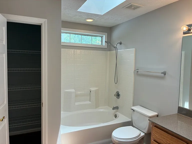 9565 Sullivan Dr — Photo 15