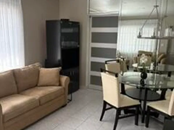 1150 Atlantic Shores Blvd APT 611, Hallandale, FL 33009