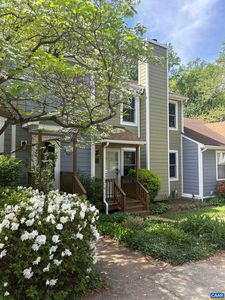 919 Stonehenge Rd, Charlottesville, VA, 22901