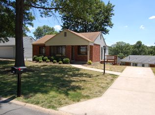9438 High Hill Ct, Saint Louis, MO