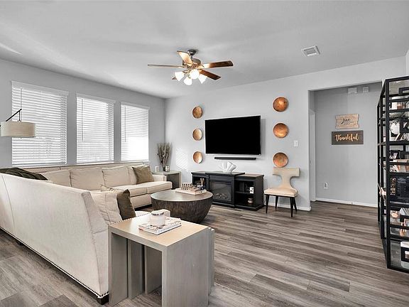 3rd image of 9415 Summer River Dr
