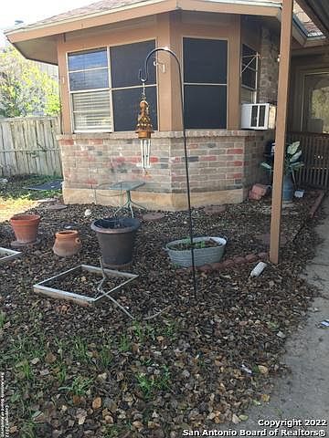 1st image of 6330 Candlewick Ct