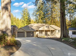 441 Rainier Ln, Port Ludlow, WA