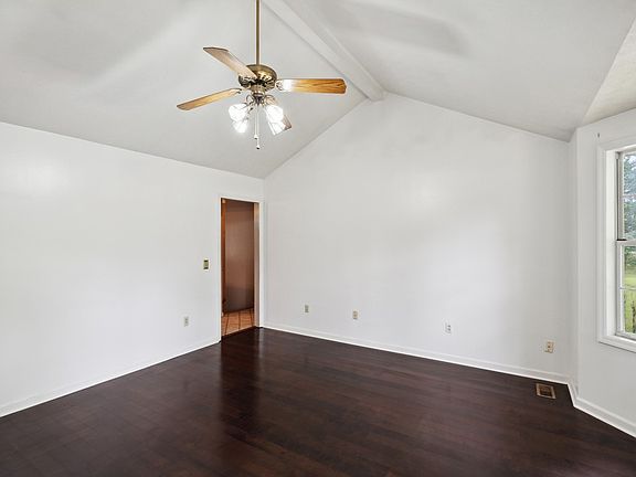 2nd image of 2647 Old Clarksville Pike