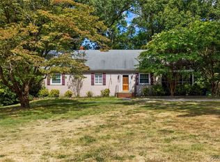 2814 Laughter Ln, Chester, VA 23831