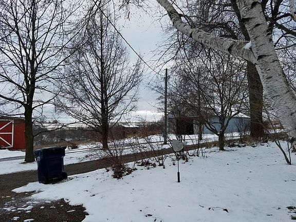4th image of E1790 Jeffers Ln