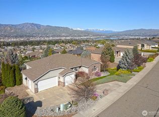 946 Briarwood Dr, East Wenatchee, WA 98802