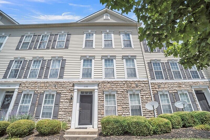 1st image of 5592 Bow Falls Blvd #1