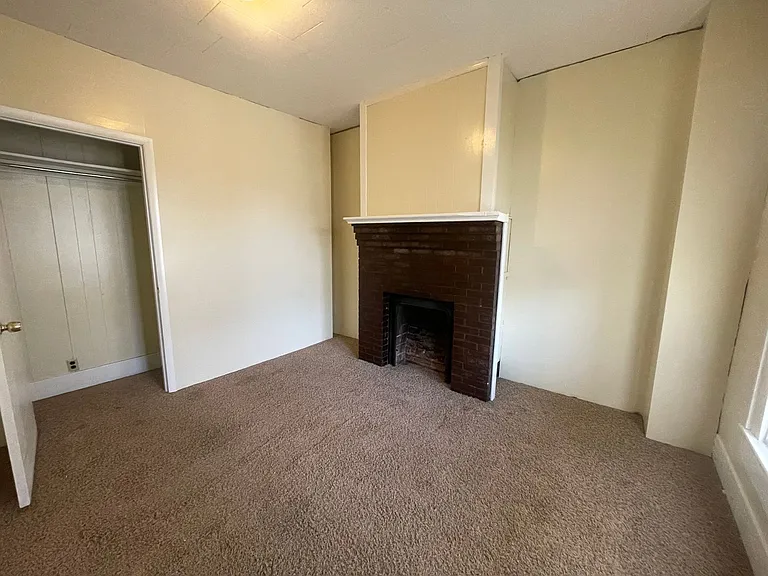 14 Jacobs St — Photo 19