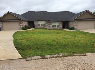 5084 Raintree Cir UNIT A, Loma Linda, MO 64804