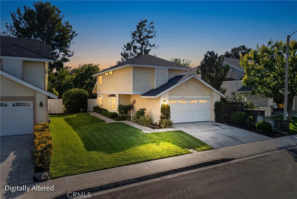 4 bed, 2.5 bath, 1769 sqft, $6,000 — Photo 1